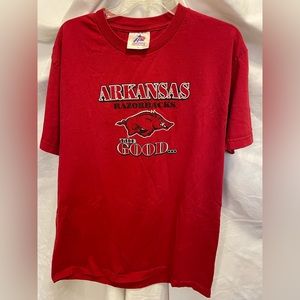 Arkansas Razorbacks T-shirt size large.